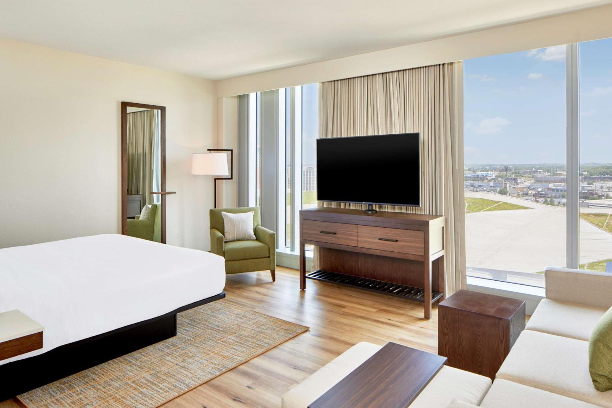 Embassy By Hilton Downtown Hotel Nashville